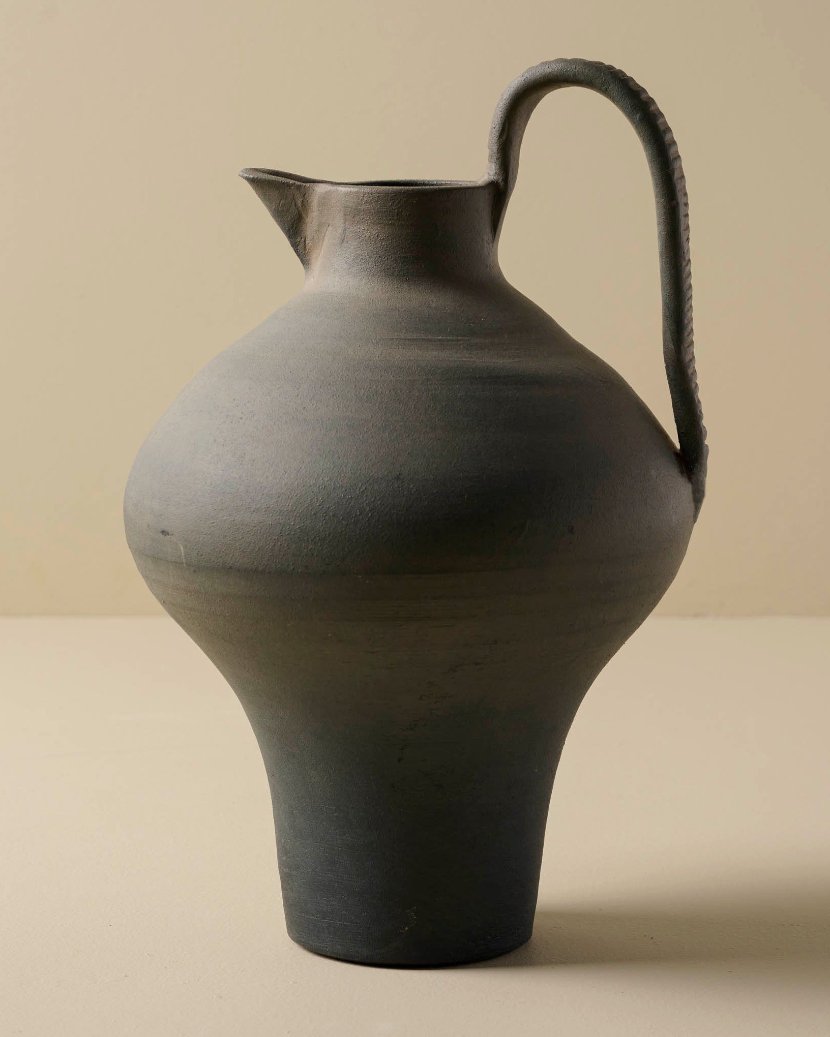 Ravine Black Ceramic Jug - Image 2
