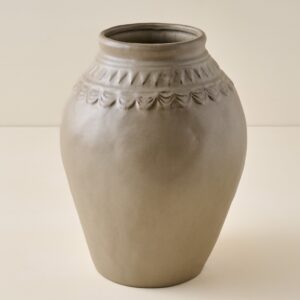 Evelyn Rustic Motif Vase