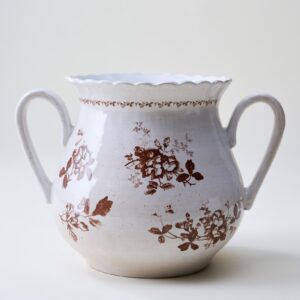 Chestnut Heirloom Garden Vase with Handles